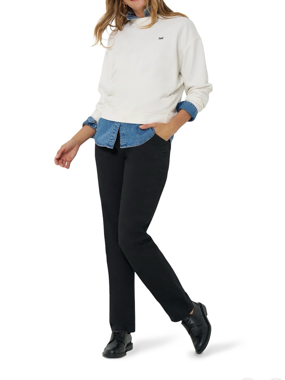 Lee Women's Secretly Shapes Black Mid Rise Straight Leg Regular Fit Jeans 14P